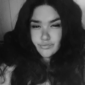 Meet your Posher, Chelee